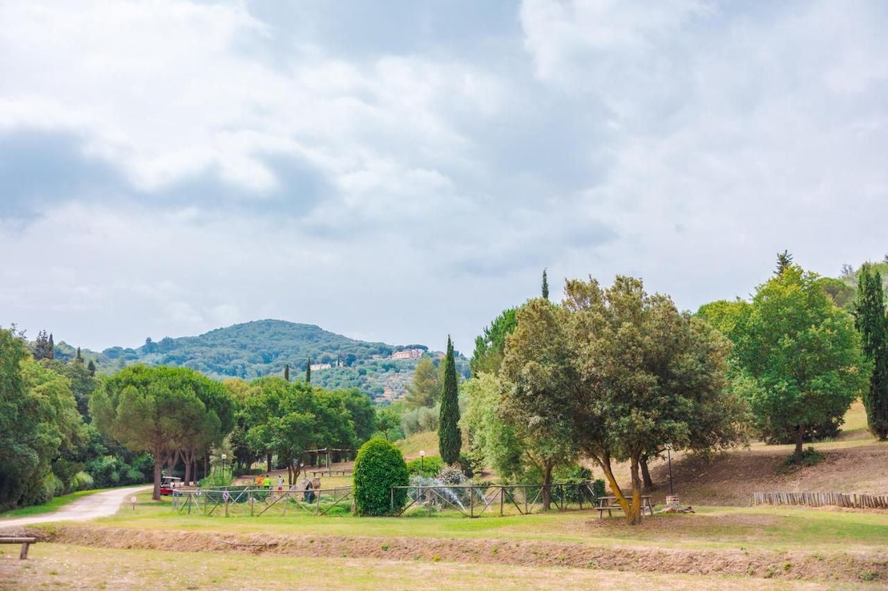 Le Pianacce Camping Village Castagneto Carducci Bagian luar foto