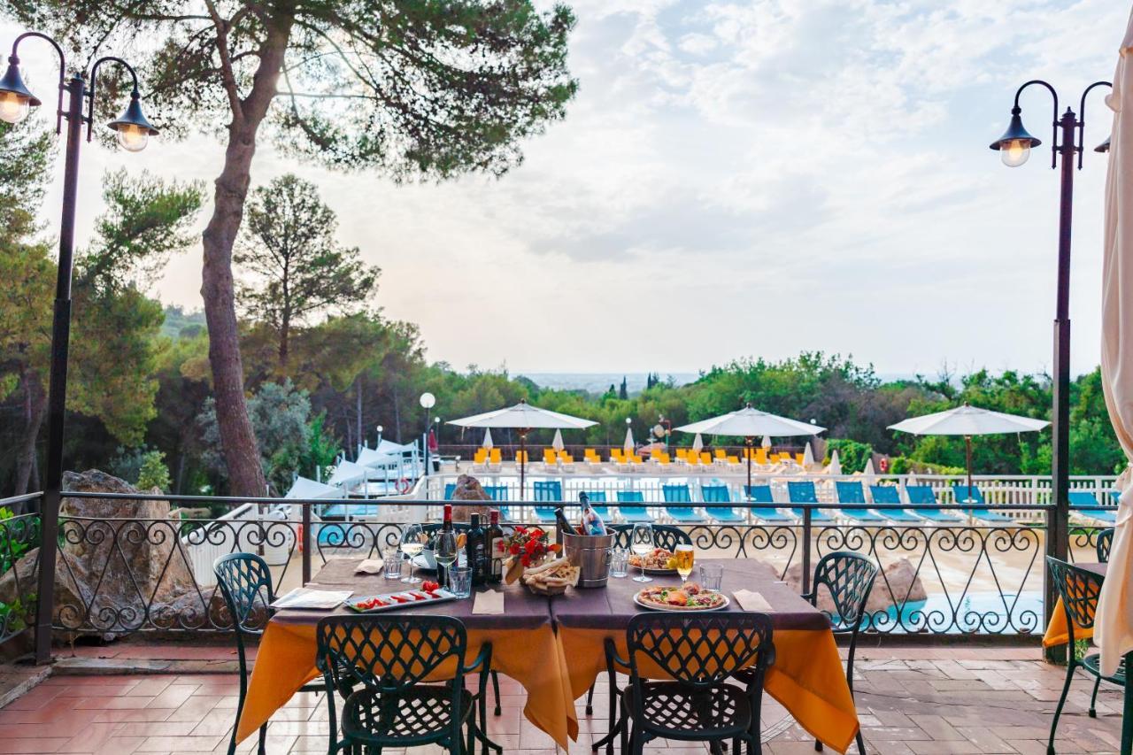 Le Pianacce Camping Village Castagneto Carducci Bagian luar foto